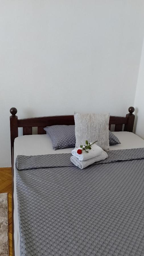 Apartments Aynur Bihać Exteriér fotografie
