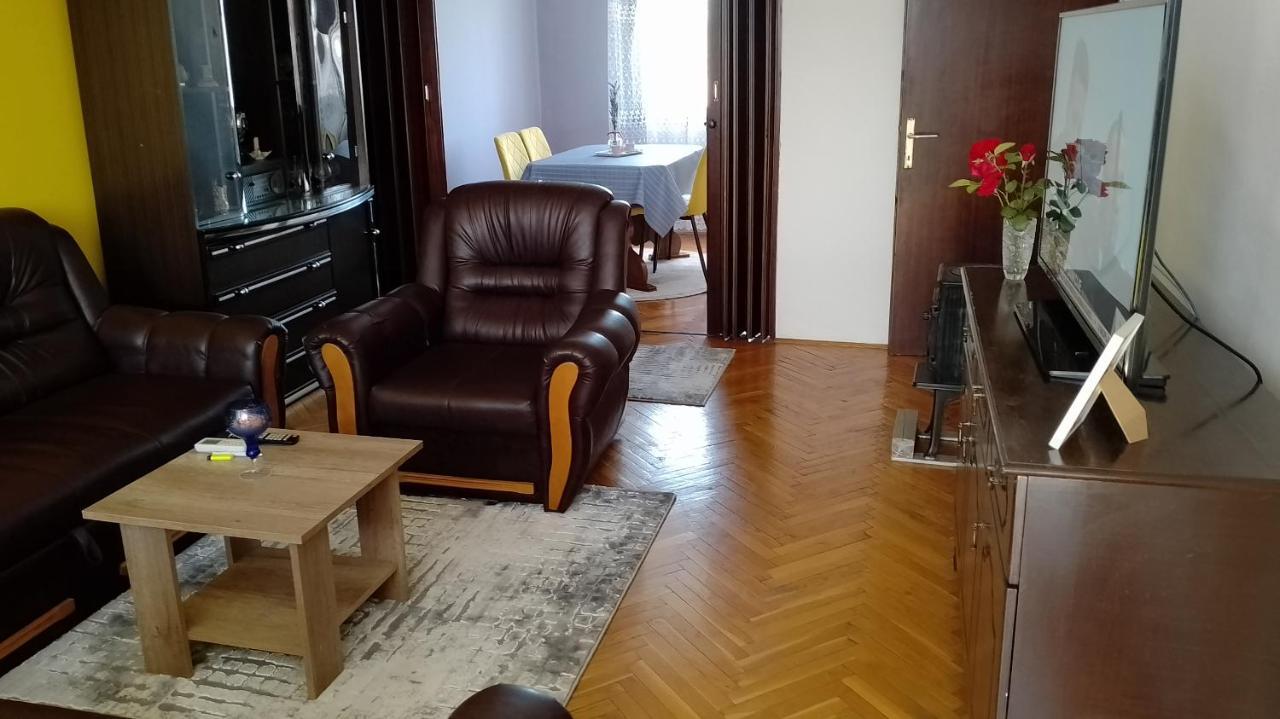 Apartments Aynur Bihać Exteriér fotografie